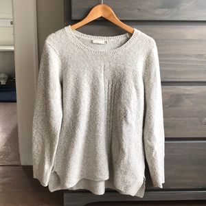 grey prAna sweater